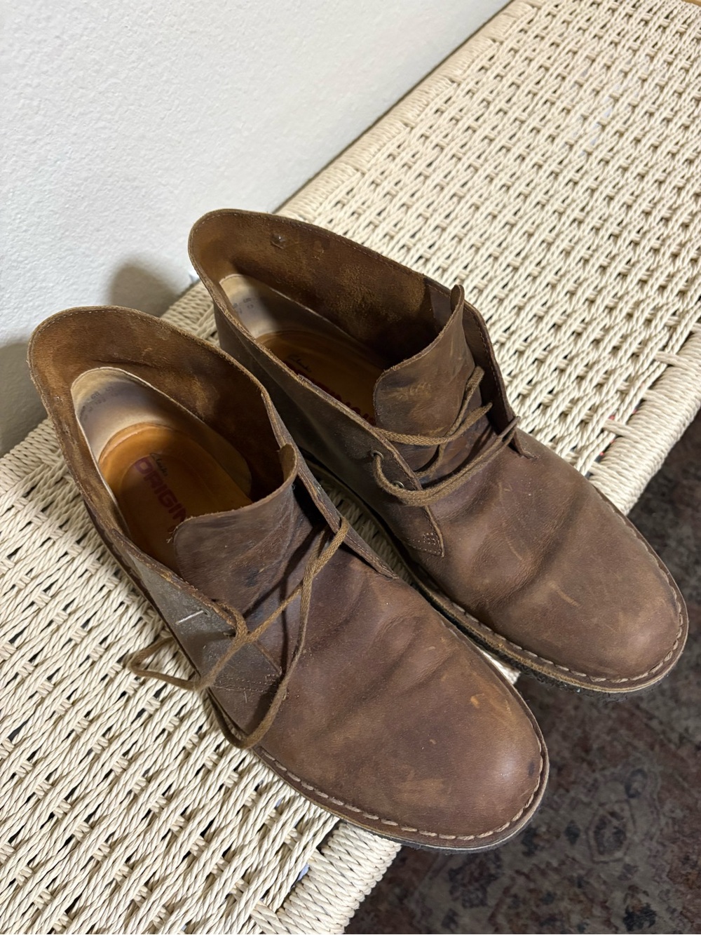 Clarks Men's Rustic Brown Leather Chukka Boots